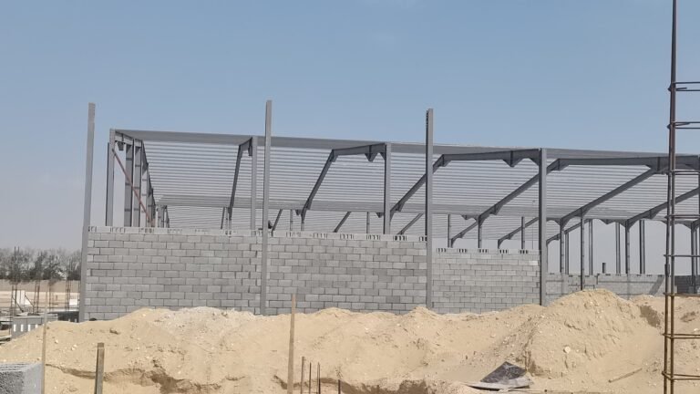 هناجر ساندوتش بانل في جدة: الحل الأمثل لتخزين مستدام وفعال 0557050439